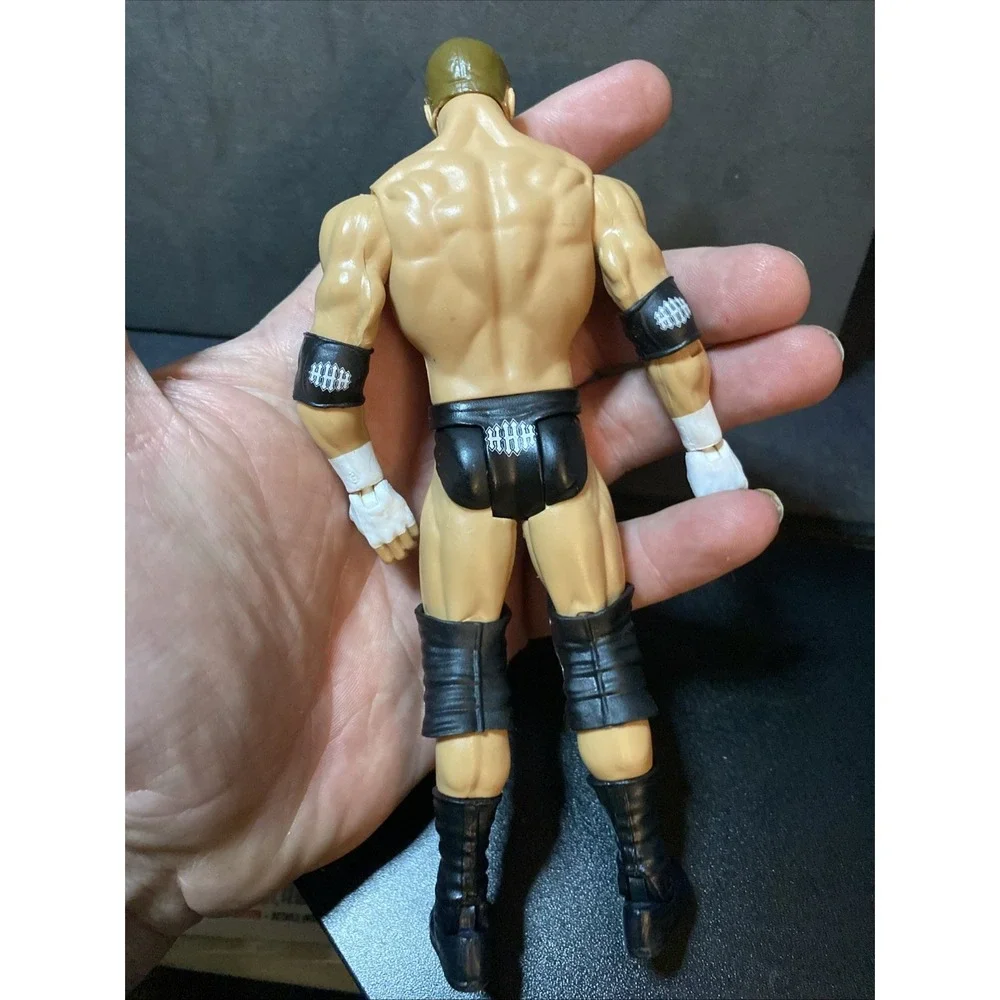 WWE Basic Series 59 Triple H HHH Wrestling Action Figure Mattel